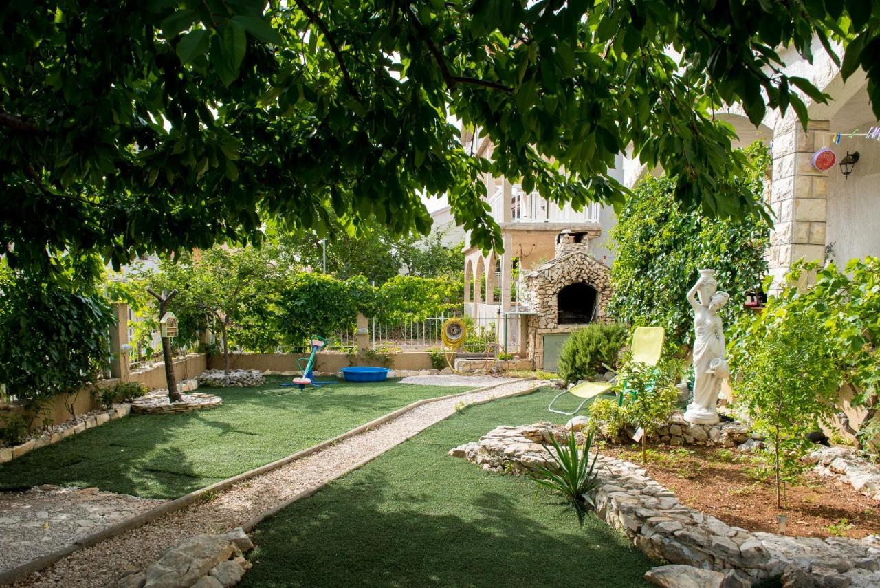 Apartments Vodice Olga Matic Exterior foto